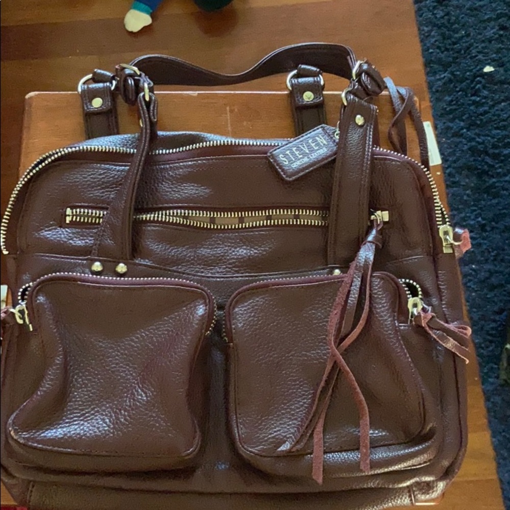 Shoulder bag/eggplant color